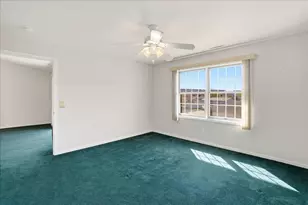 9735 Wildwood Ct, Highland, IN 46322 - Photo 18