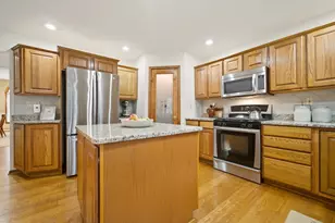 11230 Sandpiper St, Demotte, IN 46310 - Photo 18