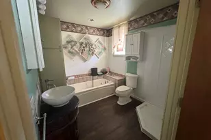 202 W Walnut St, Akron, IN 46910 - Photo 10