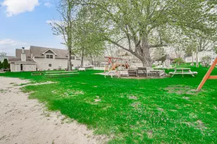 504 Closser Ave, La Porte, IN 46350 - Photo 6