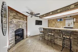 9937 Delaware Pl, Highland, IN 46322 - Photo 22