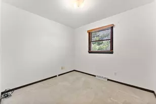 5615 W 154th Ct, Lowell, IN 46356 - Photo 22