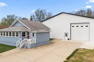 5590 E Maple St, Knox, IN 46534 - Photo 2