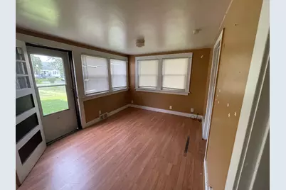 6640 Delaware Avenue, Hammond, IN 46323 - Photo 2