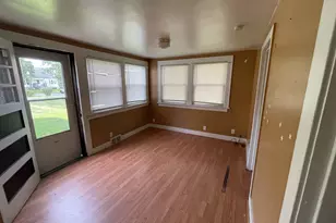 6640 Delaware Ave, Hammond, IN 46323 - Photo 2
