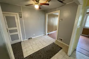 6640 Delaware Ave, Hammond, IN 46323 - Photo 4