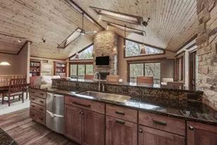 804 E Wilson Ave, Beverly Shores, IN 46301 - Photo 6