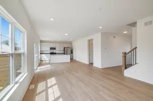 563 E 130th Ave, Crown Point, IN 46307 - Photo 6