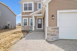 563 E 130th Ave, Crown Point, IN 46307 - Photo 2