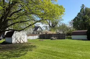 204 E Broadway St, Brook, IN 47922 - Photo 8
