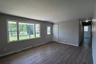 204 E Broadway St, Brook, IN 47922 - Photo 10