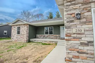 250 E Pine St, Wheatfield, IN 46392 - Photo 2