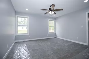 250 E Pine St, Wheatfield, IN 46392 - Photo 10