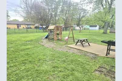 415 W 600 N, Valparaiso, IN 46385 - Photo 24