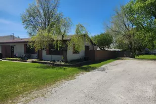 102 N Scott St, Rensselaer, IN 47978 - Photo 24