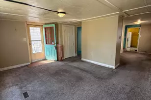215 Green St, Michigan City, IN 46360 - Photo 4