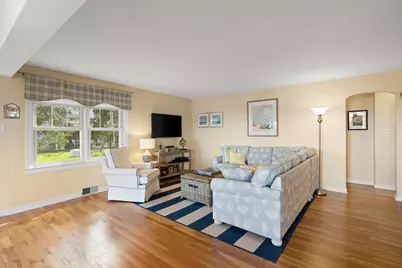 2033 Lake Shore Drive, Long Beach, IN 46360 - Photo 10