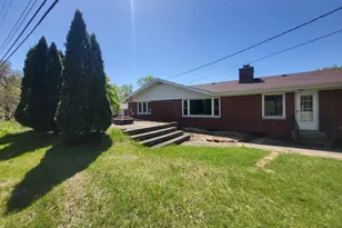 325 Cedar St NW, Demotte, IN 46310 - Photo 34