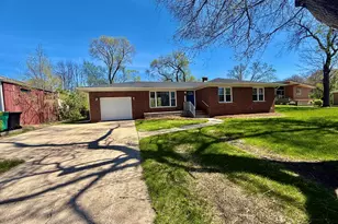 415 N Grand Blvd, Gary, IN 46403 - Photo 2