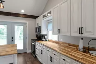 355 S Howard St, Gary, IN 46403 - Photo 4