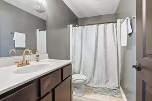 18389 Peggy Sue Dr, Lowell, IN 46356 - Photo 12