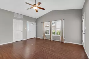 3889 Stadium St, Portage, IN 46368 - Photo 6