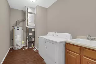 3889 Stadium St, Portage, IN 46368 - Photo 12