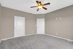 3889 Stadium St, Portage, IN 46368 - Photo 16