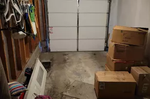 10189 Dedham Dr, Indianapolis, IN 46229 - Photo 14
