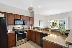 7605 E 111th Ln, Crown Point, IN 46307 - Photo 6