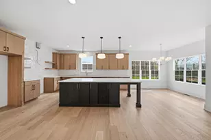 2431 Pradera Trl, Chesterton, IN 46304 - Photo 8