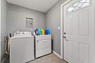 2751 Floyd St, Lake Station, IN 46405 - Photo 8
