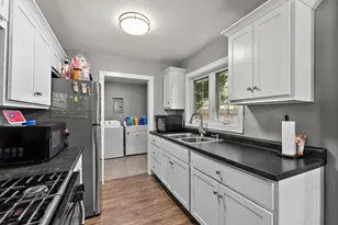 2751 Floyd St, Lake Station, IN 46405 - Photo 6