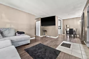 2751 Floyd St, Lake Station, IN 46405 - Photo 4