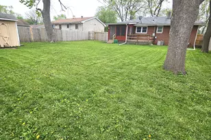 1123 N Wood St, Griffith, IN 46319 - Photo 40