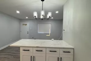 2014 Matthews Pl, Gary, IN 46406 - Photo 6