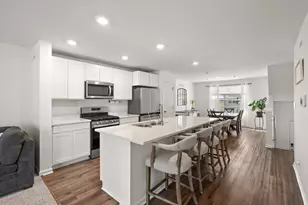 8716 Orchid Dr, Saint John, IN 46373 - Photo 2