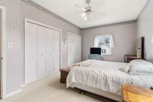 209 E Hawkins Ct, Culver, IN 46511 - Photo 16