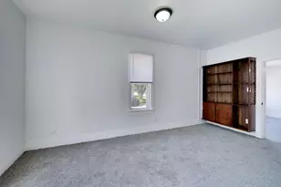 601 E 10th St, Michigan City, IN 46360 - Photo 16