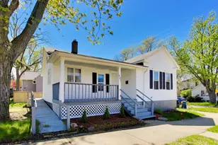 601 E 10th St, Michigan City, IN 46360 - Photo 2