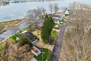 5940 E George St, Syracuse, IN 46567 - Photo 16