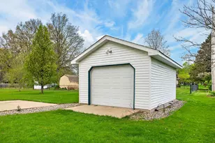 1929 Kapok St SW, Demotte, IN 46310 - Photo 42