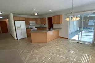1454 Byfield Pkwy, Valparaiso, IN 46385 - Photo 4