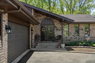 1148 Tamarack Pl, Munster, IN 46321 - Photo 2