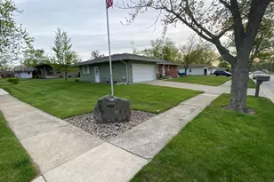 429 Fairview Ave, Crown Point, IN 46307 - Photo 8