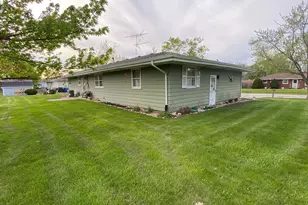 429 Fairview Ave, Crown Point, IN 46307 - Photo 40