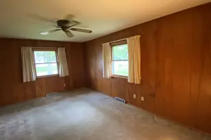 429 Fairview Ave, Crown Point, IN 46307 - Photo 4