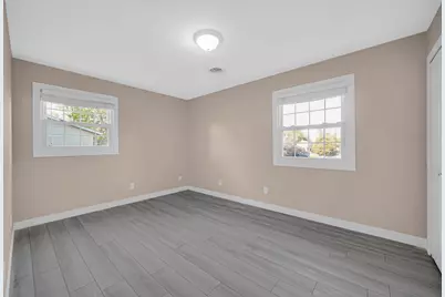 1602 Carriage Drive, Valparaiso, IN 46383 - Photo 12