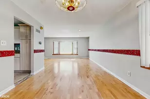 8844 Oakwood Ave, Munster, IN 46321 - Photo 26