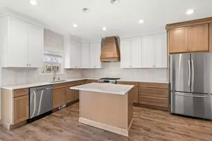 2209 Wicklow Dr, Valparaiso, IN 46385 - Photo 8